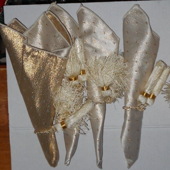 Rare Vintage 14 Piece Silky Satiny Decor Set - Picture 7 of 8